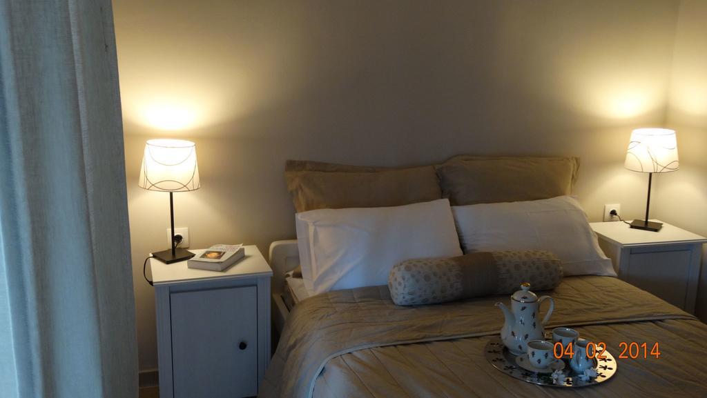 Smaragdi Studios Пефкарі Номер фото